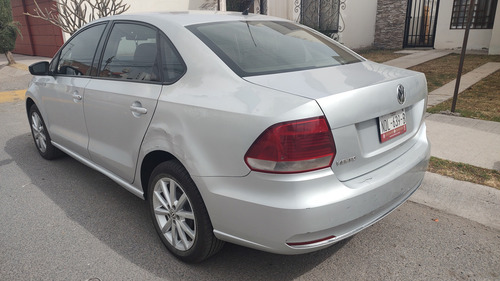 Volkswagen Vento 1.6 Highline Mt