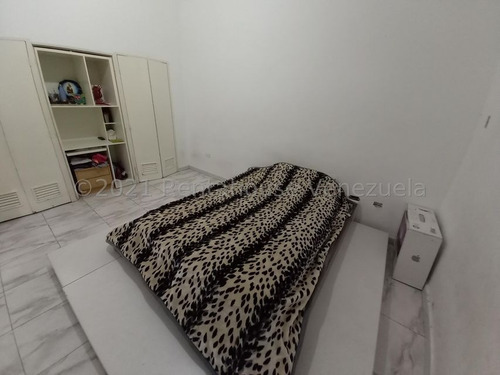 Imagen 11 de 14 de Rosangel Parraga Rentahouse Vende Casa En Trigal Norte Valencia 22-3207