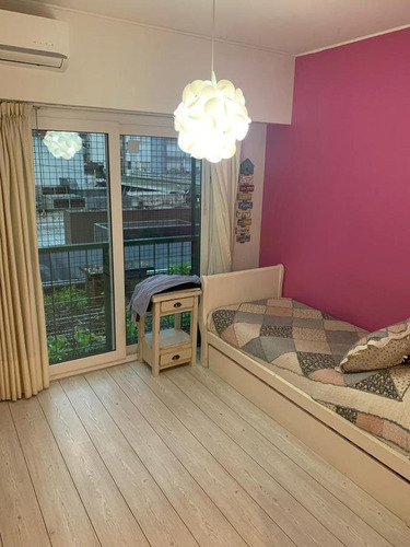 Imagen 12 de 15 de Departamento En Venta De Dos Dormitorios Y Dependencia A Nuevo En Belgrano