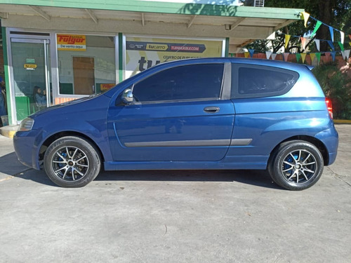 Imagen 2 de 10 de Chevrolet Aveo Speed