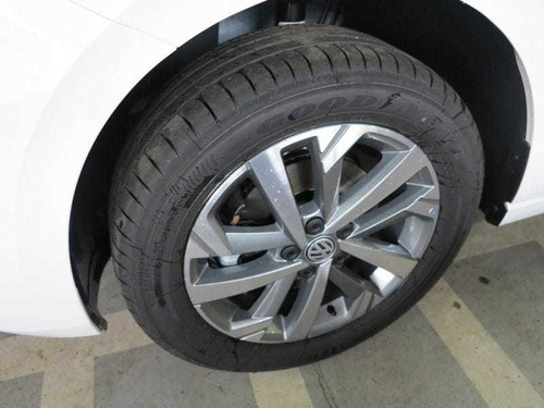 Volkswagen Virtus Comf 200 Tsi