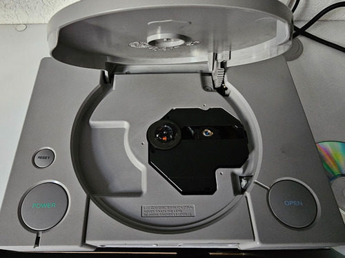 Playstation Fat (scph-7000) - En Caja - Sin Control Gris (Usado)