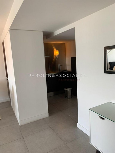 Muy Lindo Departamento En Torre Yoo- Ref: 3415