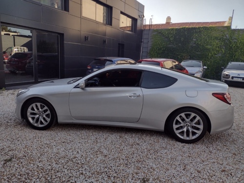 Hyundai Génesis 3.8 2014