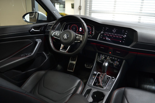Imagen 10 de 13 de Volkswagen Jetta Gli 2020