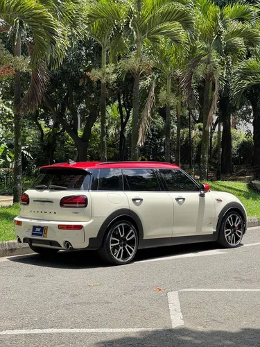 Mini Clubman John Cooper Works 2.0 Turbo Automático