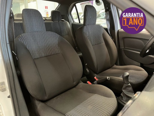 Imagem 8 de 8 de Renault Logan Life 1.0 12v Sce (flex)