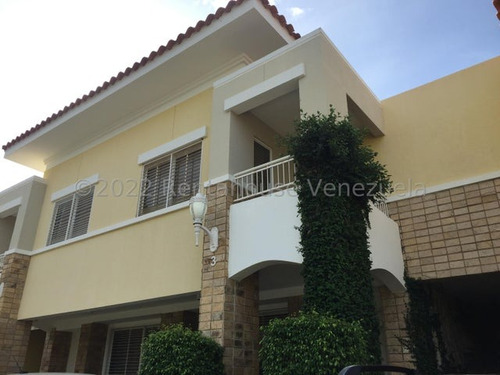 Mls Janice Adarmes #23-958 En Venta Townhouse En Puerto Banus En El Milagro Maracaibo