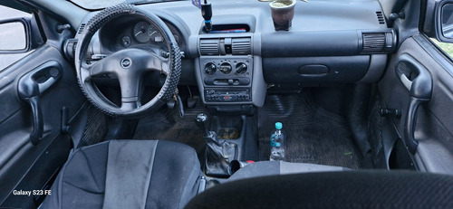 Chevrolet Corsa Classic 1.6 Super