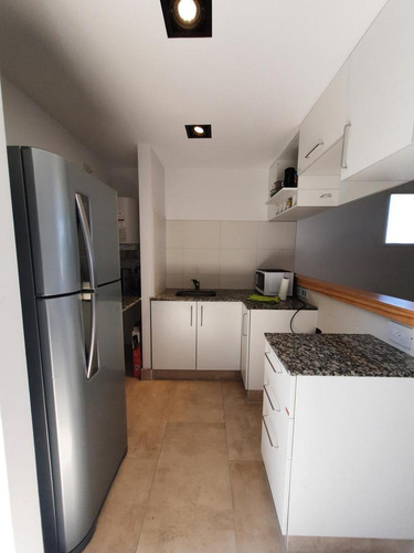Departamento Venta Abasto Monoambiente Amplio Terraza Exclusiva Parrillero