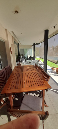 Dueño Directo. Vendo Casa Dueño Directo, Vende En El Canton , Casa Moderna De Diseño Minimalista A La Laguna Con 40m De Costa Propios, Parque Y Piscina Con Solarium