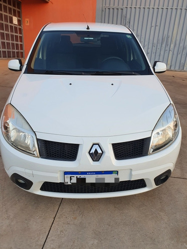 Imagem 1 de 10 de Renault Sandero 2011 1.6 Expression Hi-torque 5p