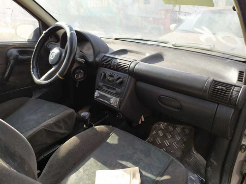 Gm Corsa Milenium 2002 (sucata Somente Peças)
