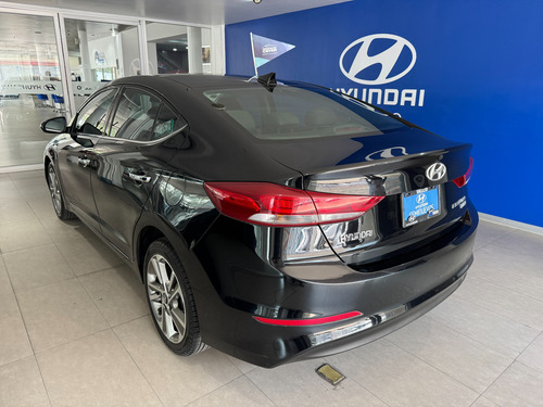 Hyundai Elantra 2.0 Limited Tech Navi At