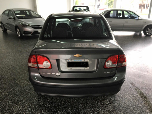 Chevrolet Classic 1.4 Lt Spirit 2011