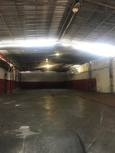 Imagen 1 de 7 de Asein700 Vende Excelente Galpón En La Candelaria Valencia