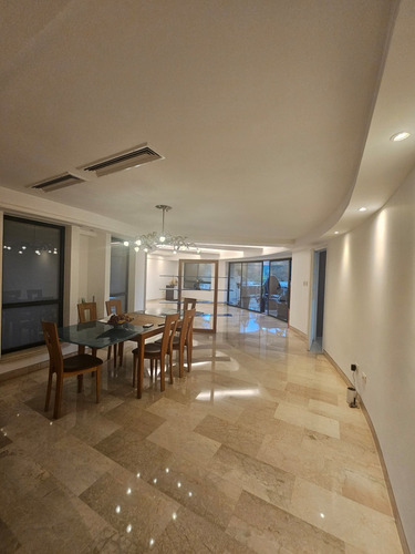 Lujoso Apartamento Amoblado En Terrazas Del Country Guataparo. Residencias Atlantis