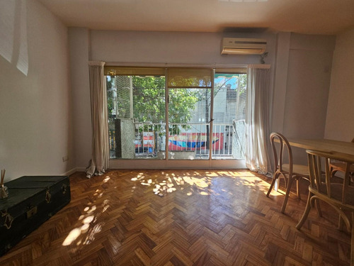 Departamento En Dos Ambientes En Colegiales