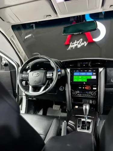 Toyota Fortuner 2.7 SRV