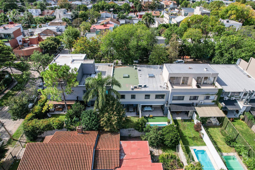 Dúplex Con Excelente Ubicación En Las Lomas De San Isidro