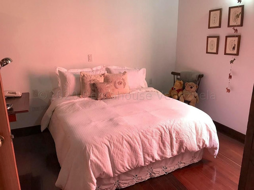 Imagen 10 de 14 de Casa Venta Alto Hatillo Cod. 21-6811-y Ymanol Elizalde 0414-3227631