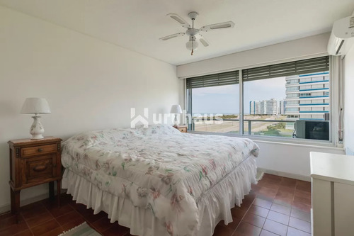 Alquiler Apartamento Tres Dormitorios Punta Del Este Edificio Tiburon I
