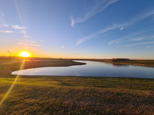 Imagen 2 de 4 de Espectacular Lote Terreno - Costas Al Agua