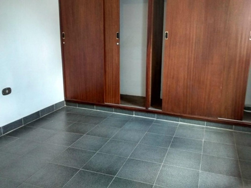 Imagem 7 de 15 de Casa Térrea Para Venda E Locação Em Interlagos - São Paulo/sp - Ca0033