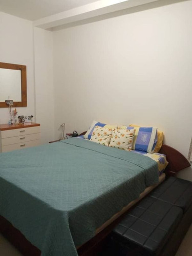 Imagen 8 de 19 de Casa En Venta En Urb. Sabana Larga Cod: Lemc-444