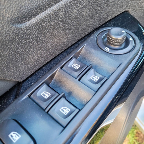 Renault Captur 2.0 Intens Manual