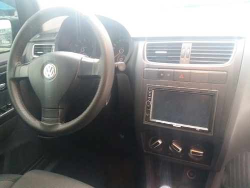 Imagem 6 de 8 de Vw