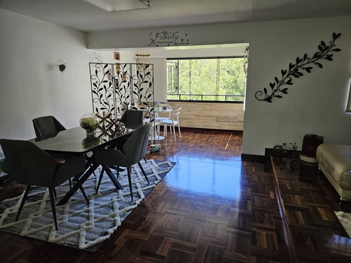 Apartamento En Venta En La Boyera, Mun. El Hatillo 4h 4b 2e  Loms