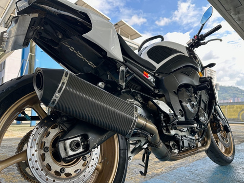 Imagen 7 de 15 de Yamaha Fz8n 2011