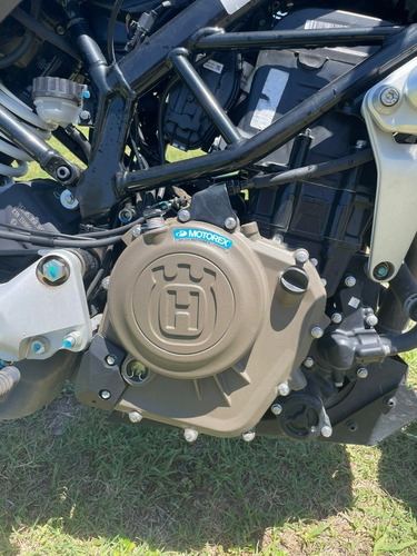 Imagen 8 de 17 de Husqvarna Svartpilen