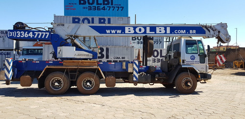 Guidaste Clark 720 Sob Caminhão Ford 2628e