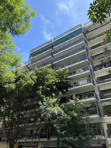 Av. Cramer Al 2000 Departamento De  3 Ambientes Con Dependencia En Alquiler En Belgrano