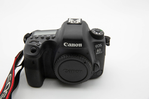 Cámara Canon 6d Mark Ii Cuerpo (full Frame) (Usado)