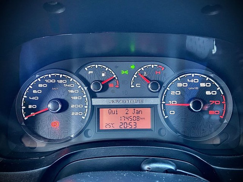 Fiat Strada Strada 1.8 MPI ADVENTURE CD 16V FLEX 3P MANUAL