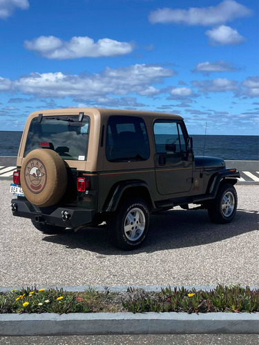 Imagen 3 de 25 de Jeep Wrangler Sahara