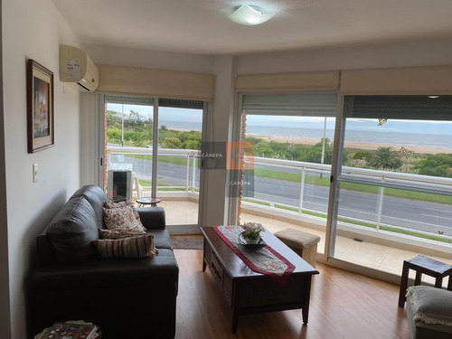 Venta Apartamento 2 Dormitorios En Barra De Carrasco Frente Al Mar