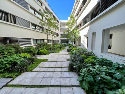 Departamento En Venta La Dehesa // Rooftop , Accesos!