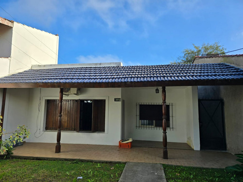 Casa En Alquiler En Longchamps