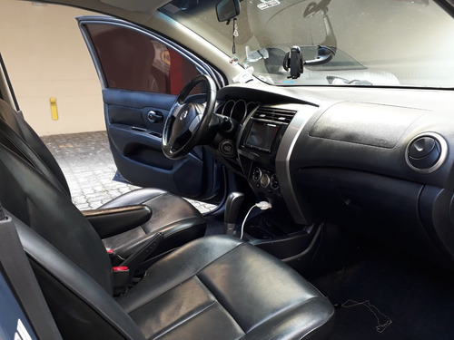 Livina Sl Completa - Muito Conservada
