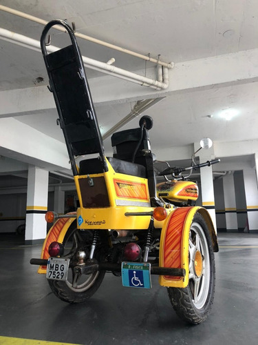 Imagem 3 de 5 de Triciclo Pessoas Com Deficiência Ou Não! 125cc