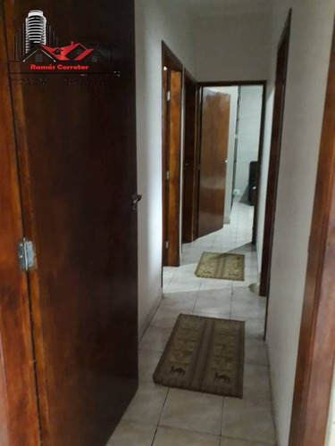 Imagem 17 de 28 de Casa Isolada À Venda Com 3 Dormitórios E Piscina No Bairro Maracanã Em Praia Grande Sp. - Rrc185