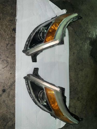 Faros Originales Y Parrilla Original Explorer 2011-2015