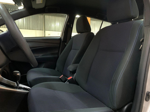 Imagem 10 de 13 de Toyota Yaris 1.3 Xl Cvt (flex)