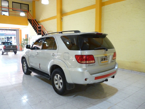 Imagen 6 de 15 de Toyota Hilux Sw4 Srv 2006