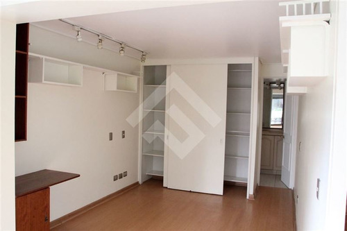 Departamento En Arriendo De 1 Dorm. En Vitacura