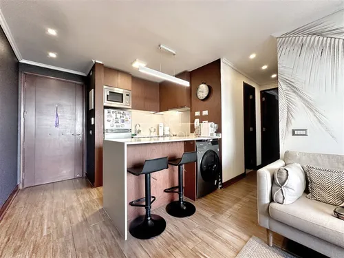 Departamento En Venta De 2 Dorm, 2 B Amoblado, Las Condes